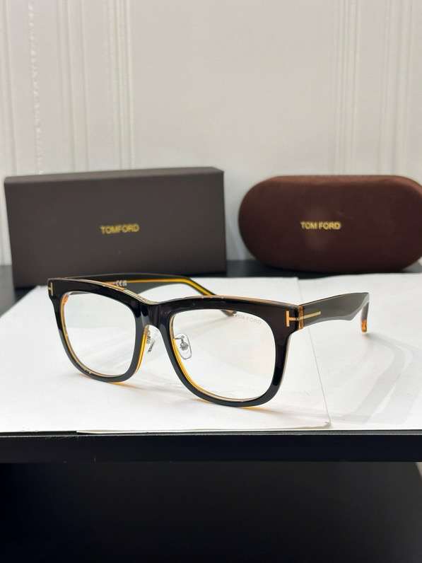Picture of Tom Ford Optical Glasses _SKUfw56612842fw